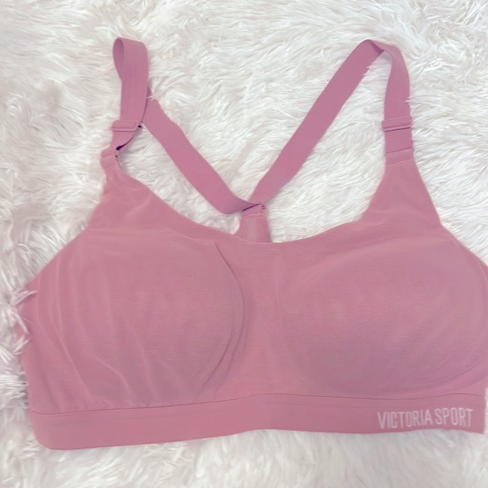 Victoria Secret sports bra